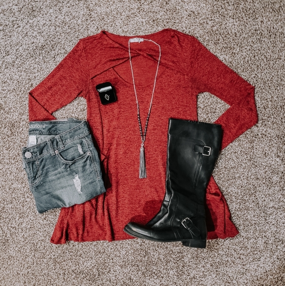 Maurices Tops - Maurices Women's Twist Front Long Sleeve Tunic